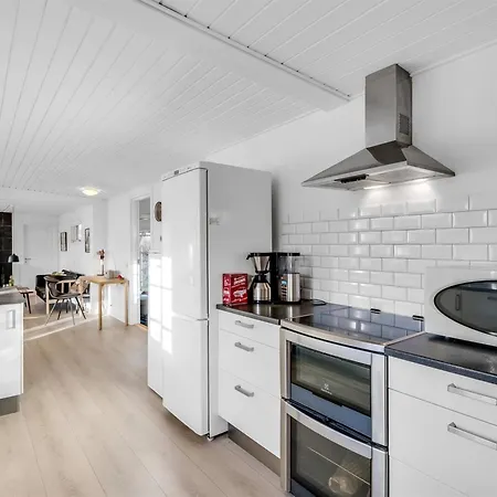 Holiday home Dragan - 350m From The Sea In Western Jutland By Interhome