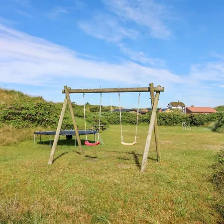 Holiday home Dragan - 350m From The Sea In Western Jutland By Interhome